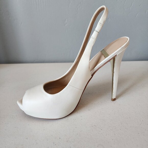 Marciano Platform Pumps "EUC" - Picture 12 of 16
